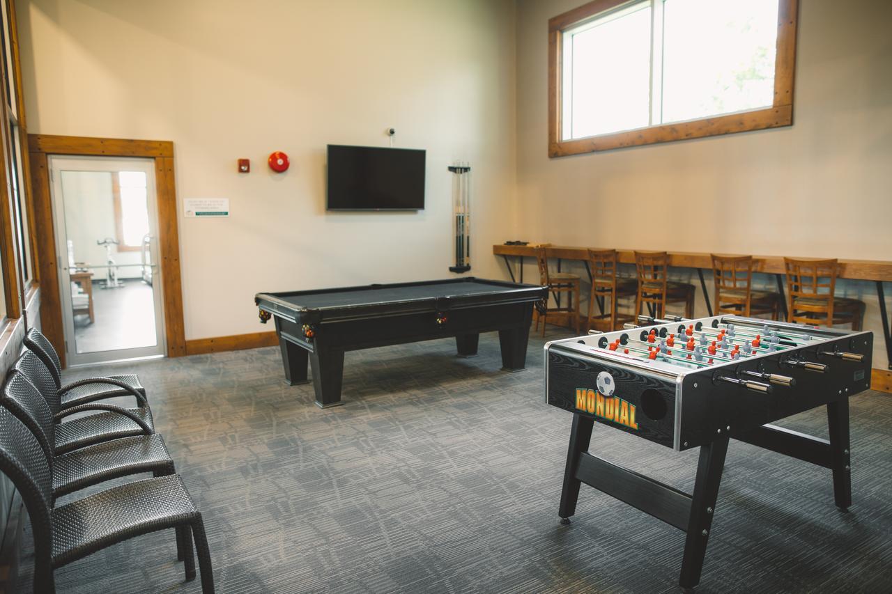 Elkhorn Resort, Spa, And Conference Centre Wasagaming 외부 사진