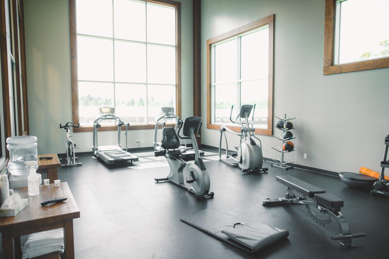 Elkhorn Resort, Spa, And Conference Centre Wasagaming 외부 사진